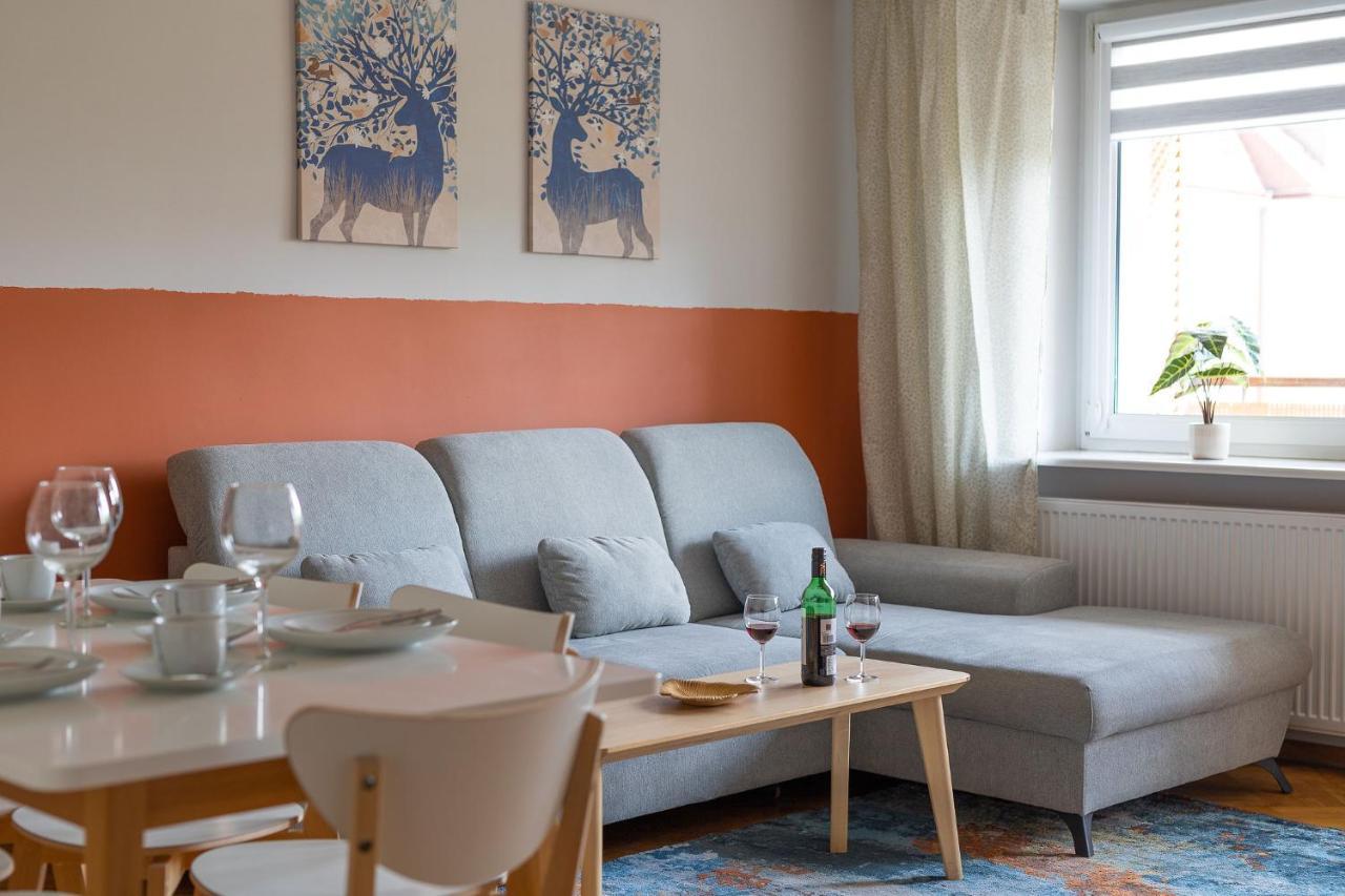 Family Center Spot Apartman Poznań Kültér fotó